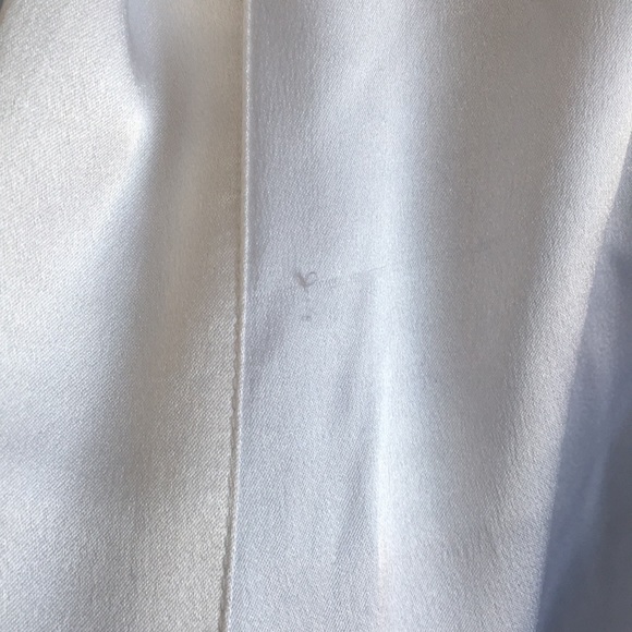 VS Bride Robe - Picture 4 of 6